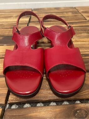 SAS Women's Suntimer Heel Strap Sandal in Red Size 9.5